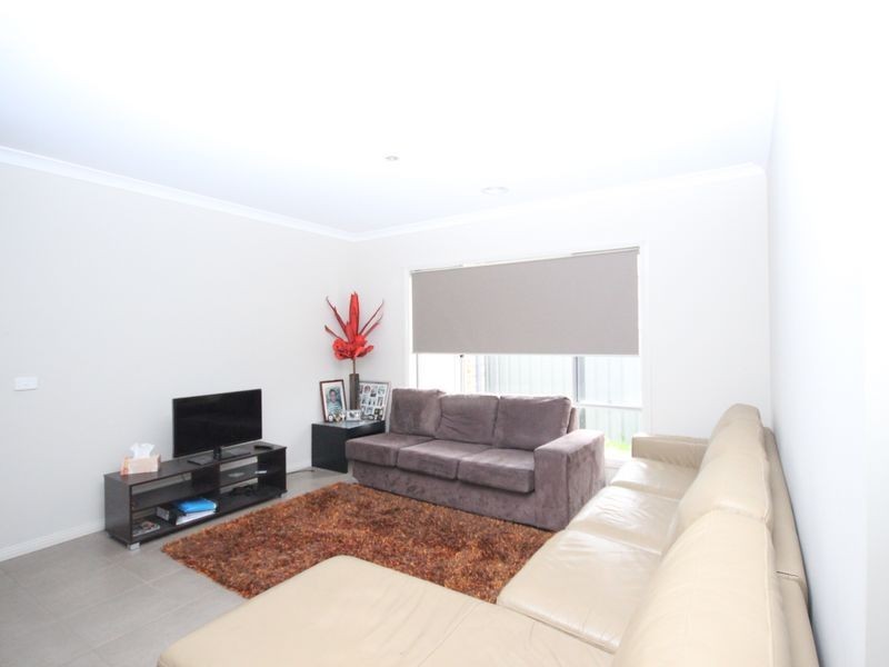 29 Bradshaw Avenue, Craigieburn VIC 3064