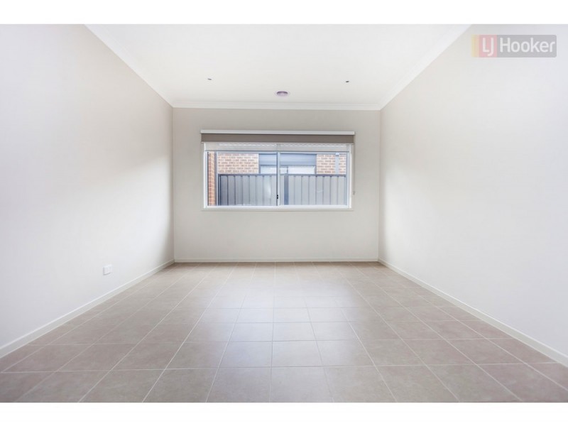 45 Mountleigh Circuit, Craigieburn VIC 3064