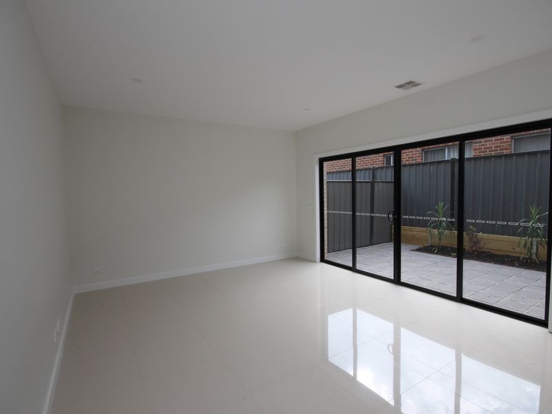 24 Faith Road, Craigieburn VIC 3064