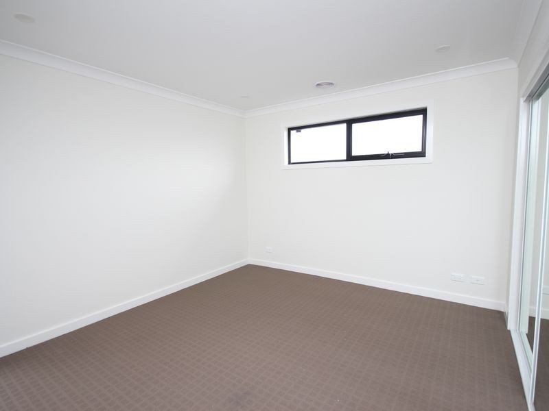 24 Faith Road, Craigieburn VIC 3064