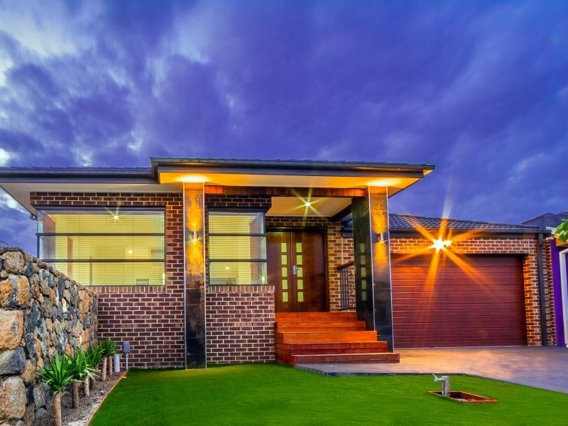 39 Woodside way, Roxburgh Park VIC 3064