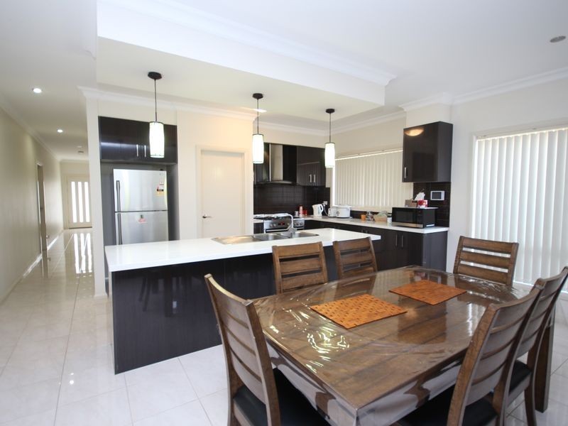 153 Newbury Blvd, Craigieburn VIC 3064