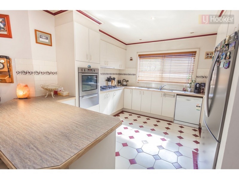 24 Wilkinson Court, Roxburgh Park VIC 3064