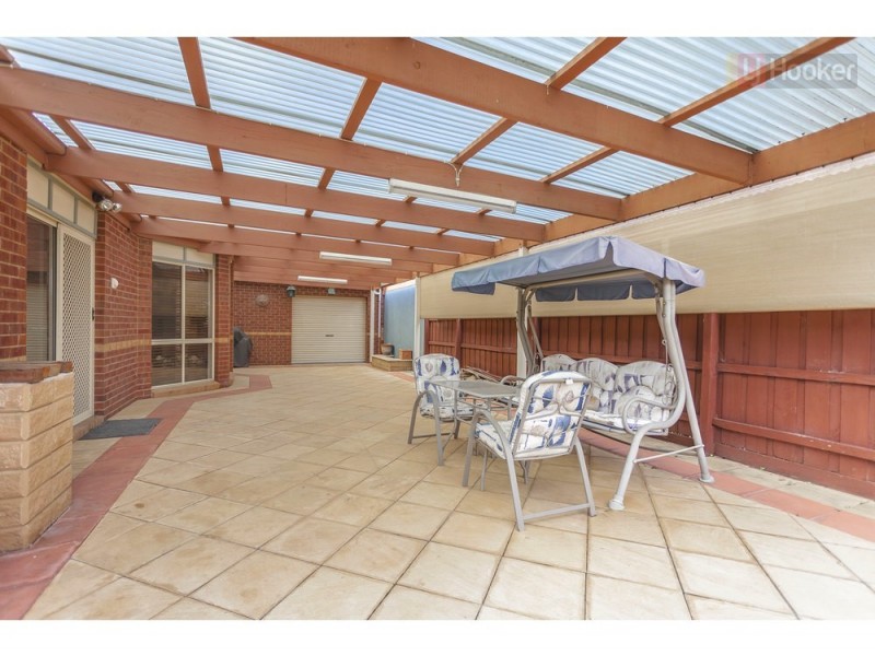 24 Wilkinson Court, Roxburgh Park VIC 3064