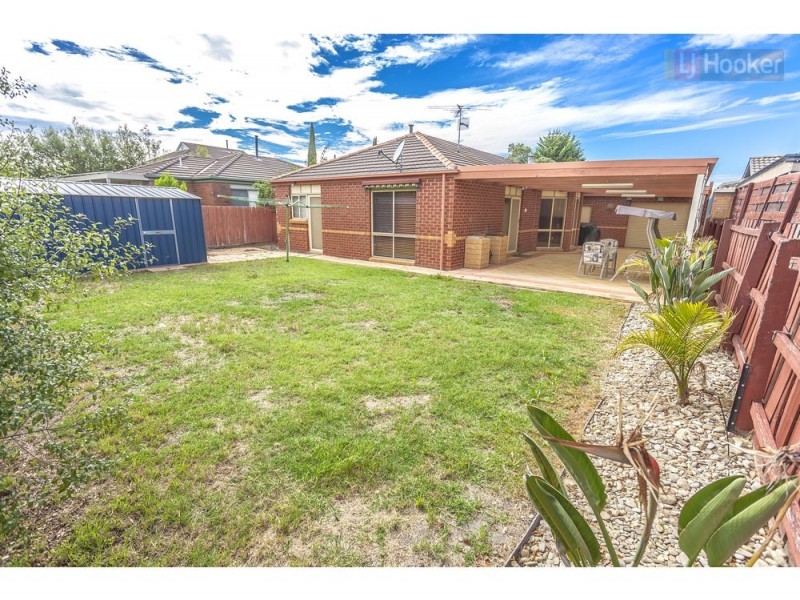 24 Wilkinson Court, Roxburgh Park VIC 3064