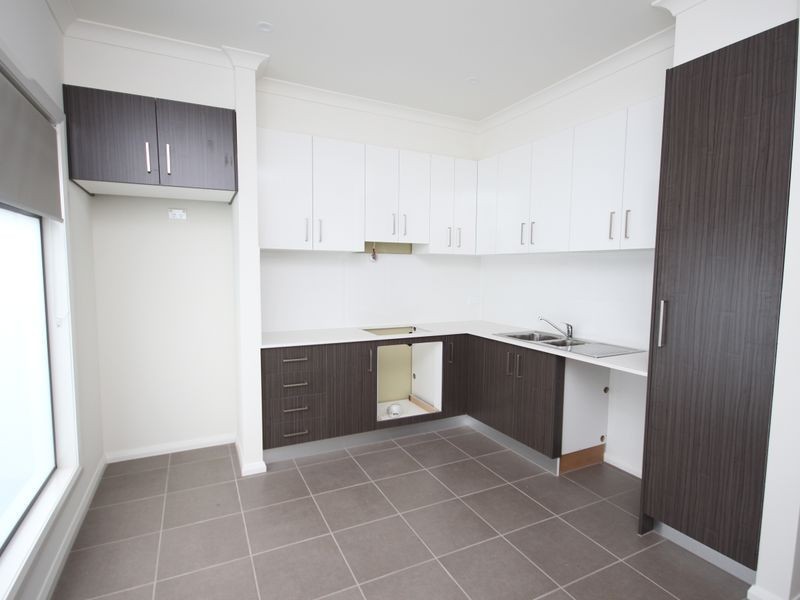 8/1-27 Punt St, Craigieburn VIC 3064