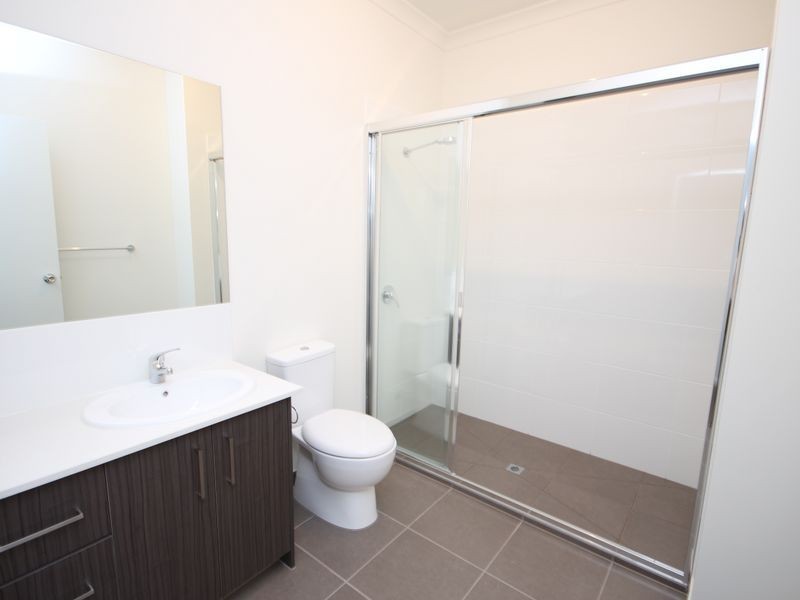 8/1-27 Punt St, Craigieburn VIC 3064