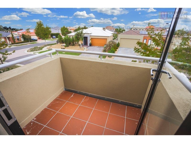 4 Pinehurst Rise, Craigieburn VIC 3064