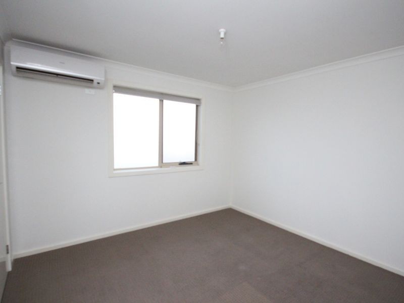5a Essence Parkway, Craigieburn VIC 3064
