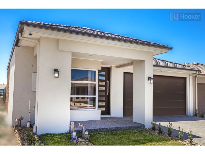 17 Dianella Avenue, Kalkallo VIC 3064