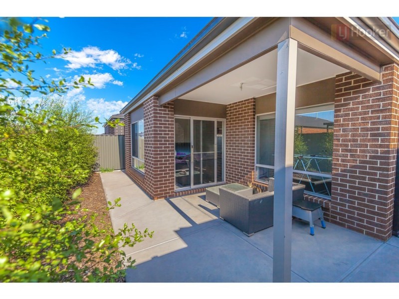 96 Bluebell Drive, Craigieburn VIC 3064