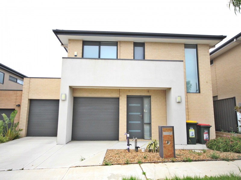 3 Versant Drive, Craigieburn VIC 3064