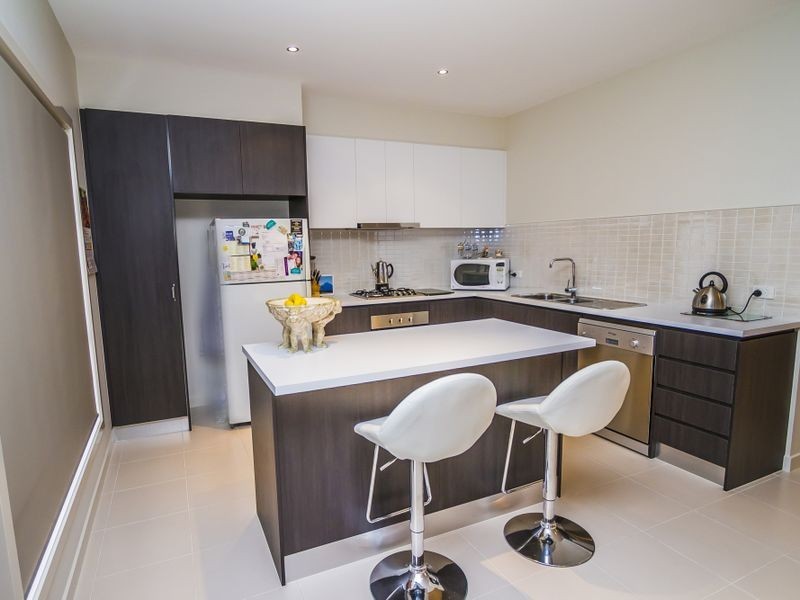 165 Newbury Blvd, Craigieburn VIC 3064