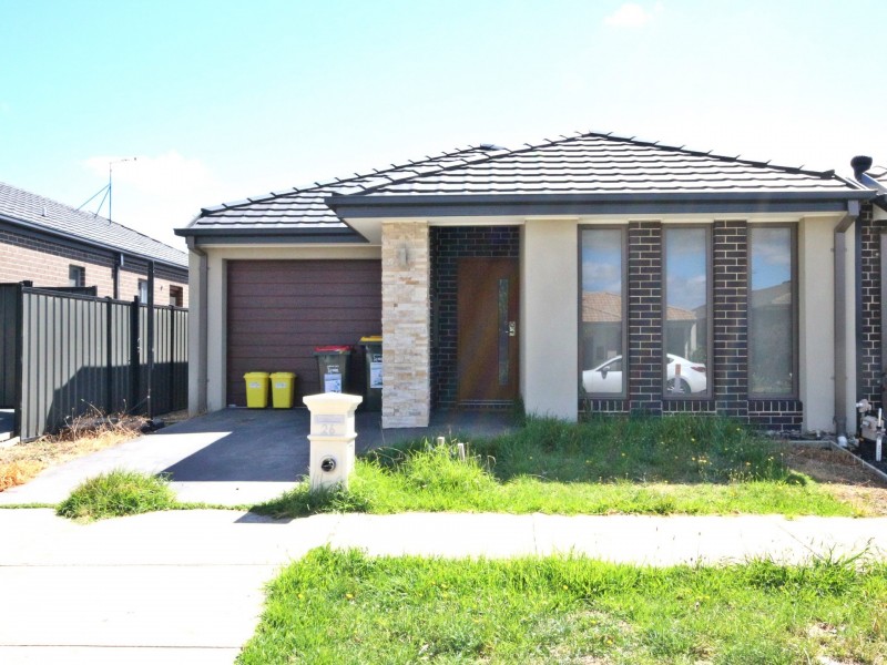 26 Taylan St, Craigieburn VIC 3064