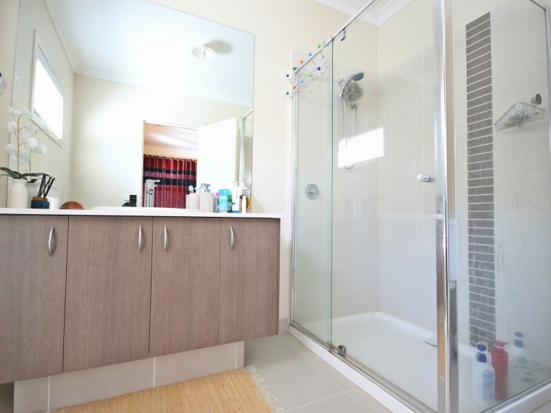 78 Newbury Blvd, Craigieburn VIC 3064