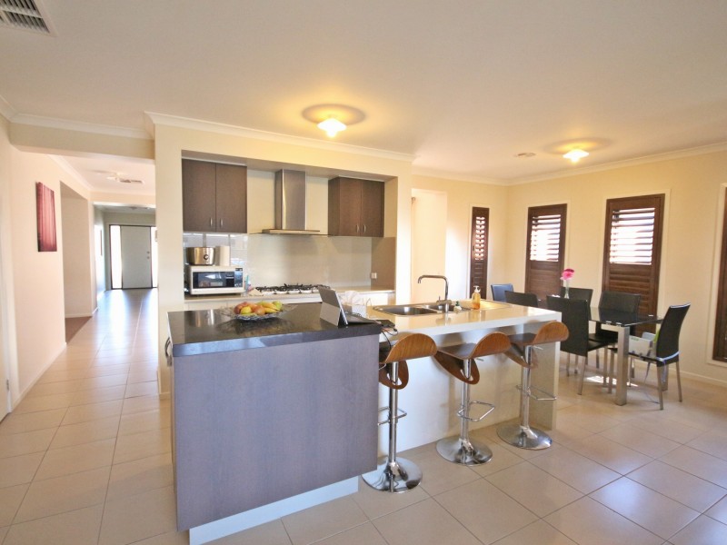 78 Newbury Blvd, Craigieburn VIC 3064