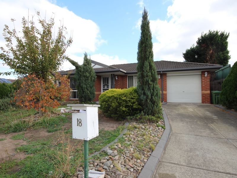 18 Mensa Court, Roxburgh Park VIC 3064