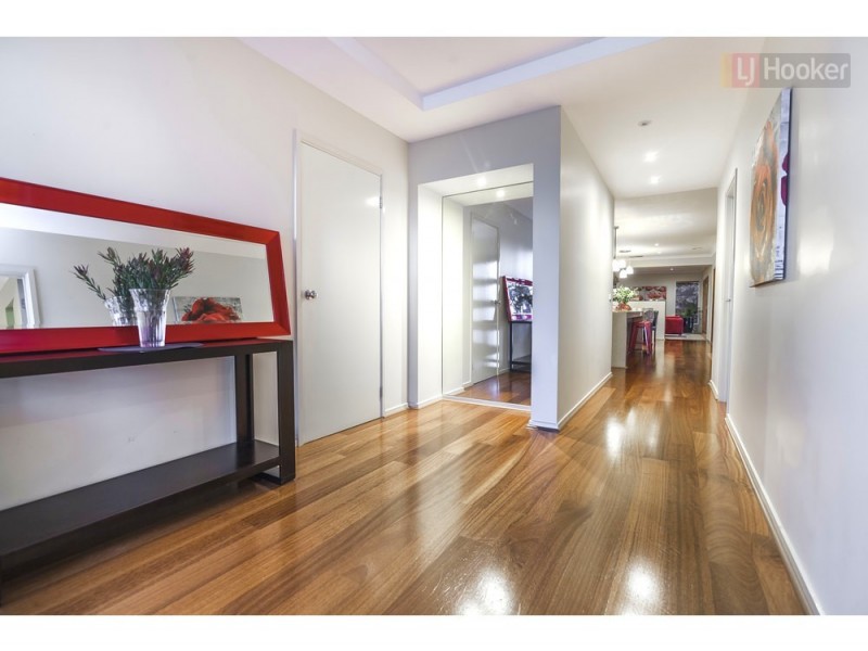 2 Warrawong Court, Craigieburn VIC 3064