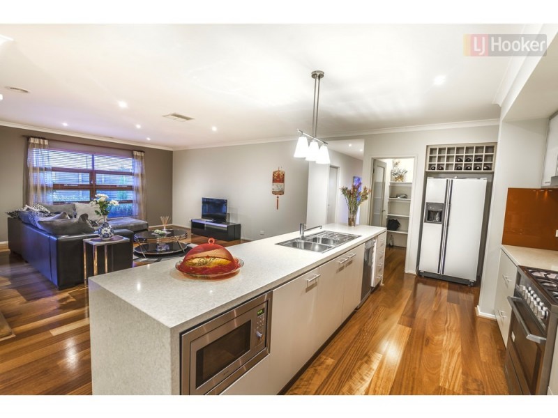 2 Warrawong Court, Craigieburn VIC 3064