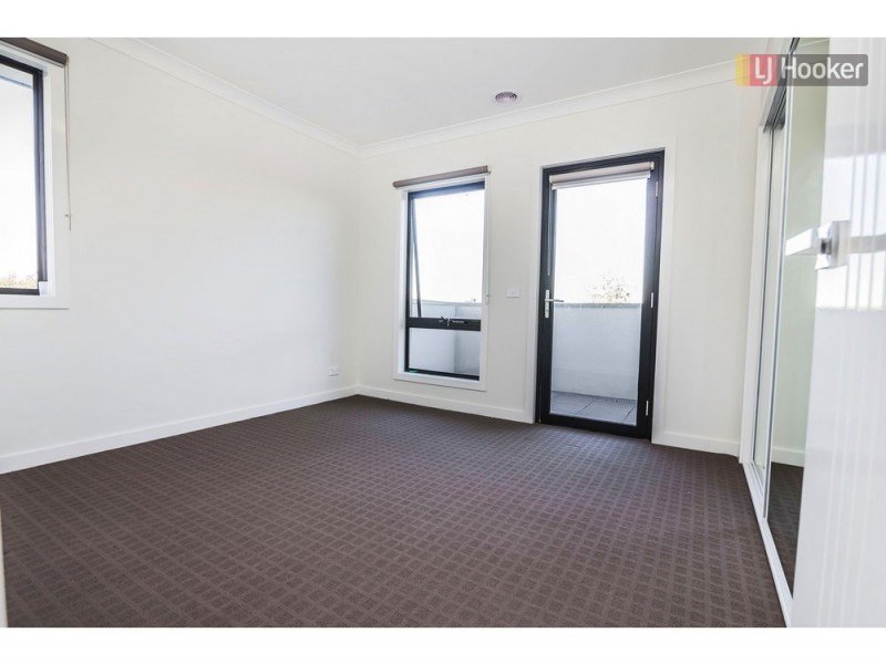 24 Faith Road, Craigieburn VIC 3064