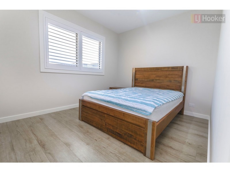 15 Fame Way, Craigieburn VIC 3064