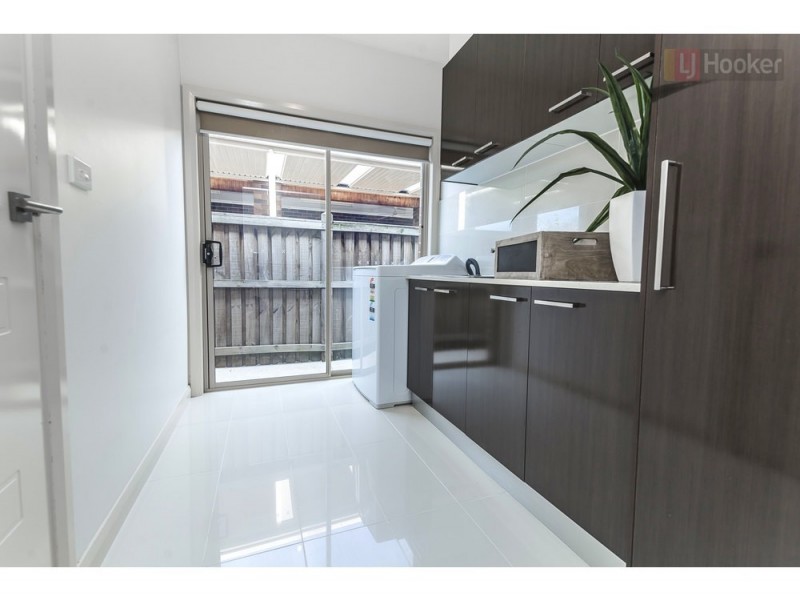 14 Taransay Way, Craigieburn VIC 3064