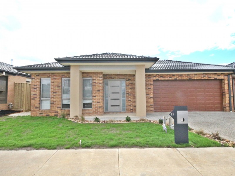 21 Highfield Drive, Mickleham VIC 3064