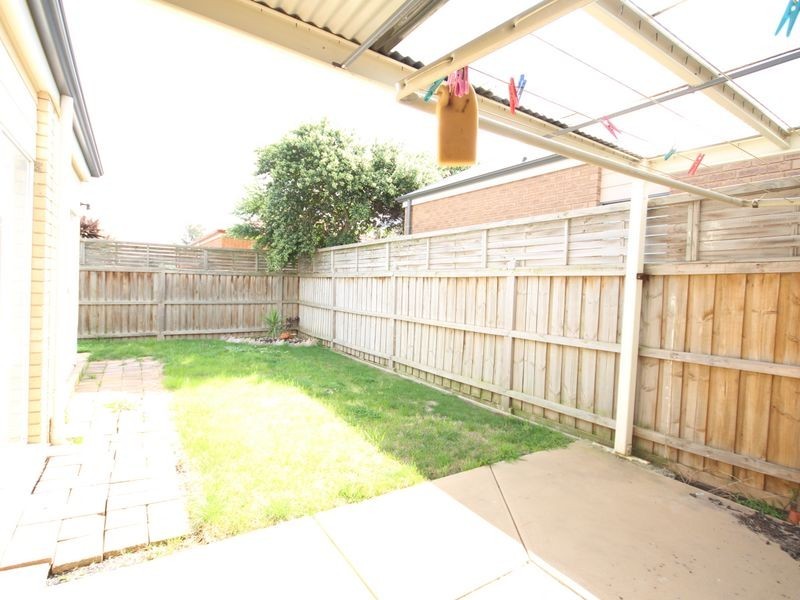 7 Oakville Place, Craigieburn VIC 3064