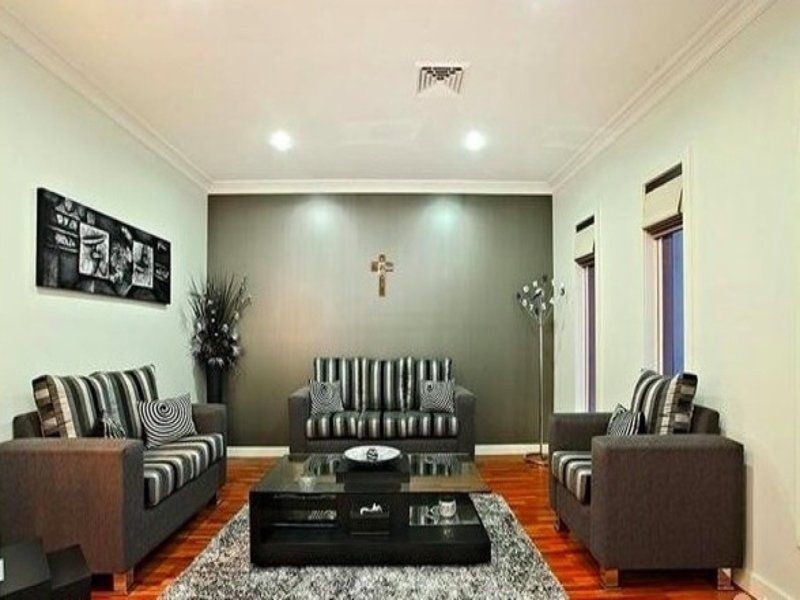 28 Candlebark Dr, Greenvale VIC 3059