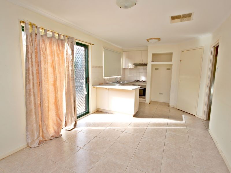 22 Pinnock Avenue, Roxburgh Park VIC 3064