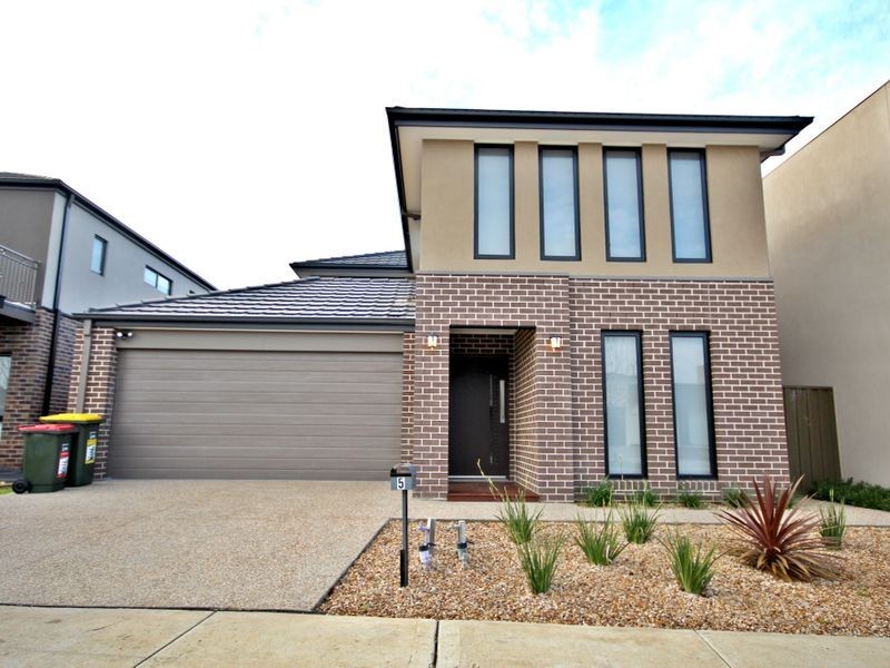 5 Cavell Drive, Craigieburn VIC 3064