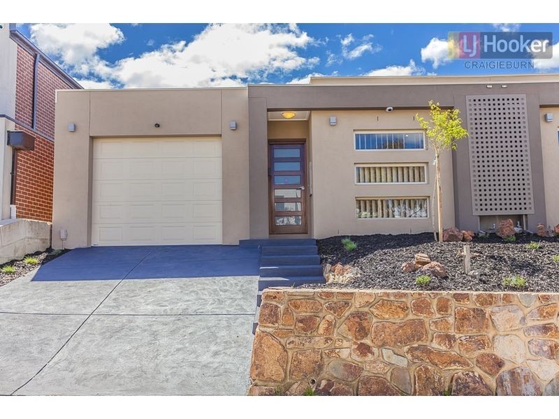 4a Koomba Cres, Greenvale VIC 3059