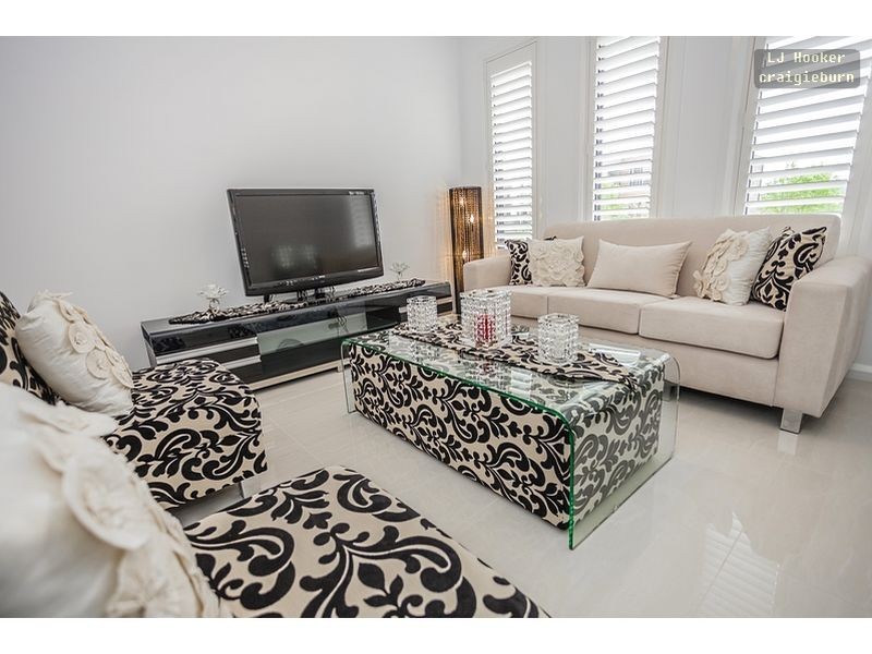 85 Newbury Blvd, Craigieburn VIC 3064