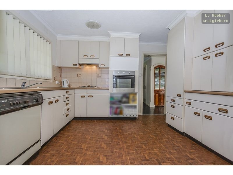 57 Hanson Rd, Craigieburn VIC 3064