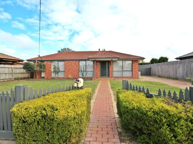 3 Trecastle Court, Craigieburn VIC 3064