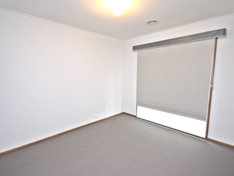 3 Trecastle Court, Craigieburn VIC 3064