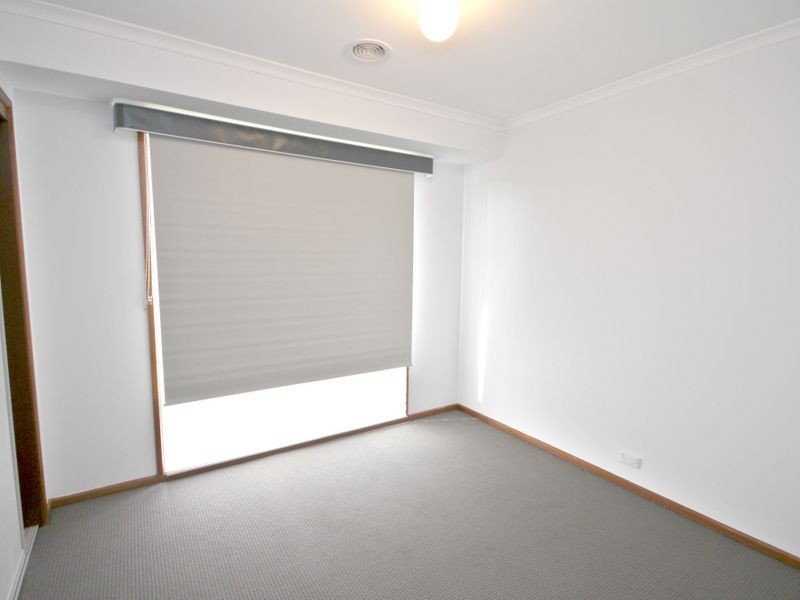 3 Trecastle Court, Craigieburn VIC 3064