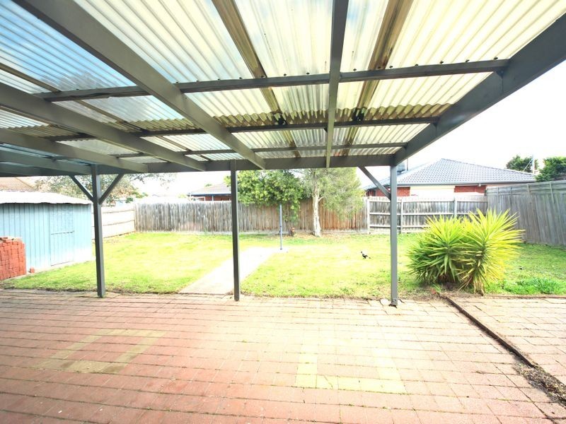 3 Trecastle Court, Craigieburn VIC 3064