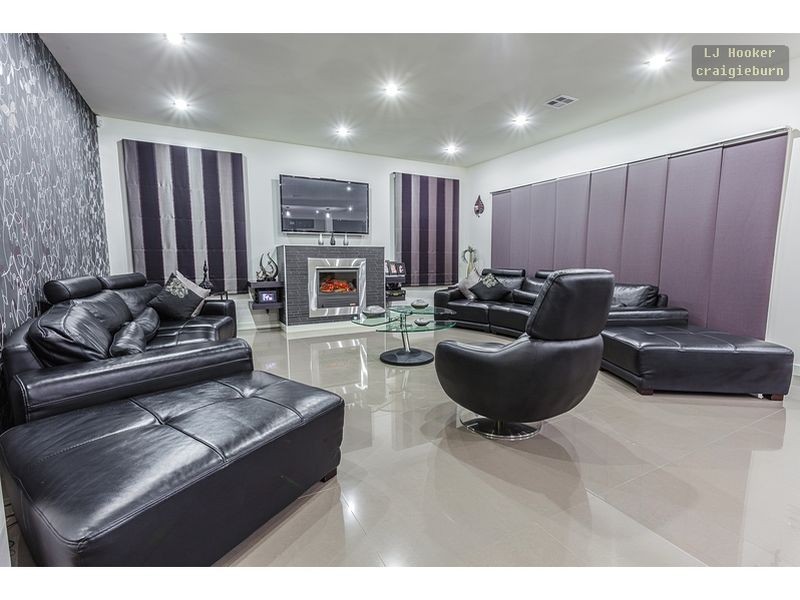3 Kinloch Grove, Greenvale VIC 3059