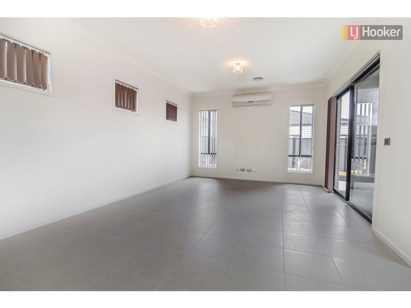 76 Thoresby Circuit, Craigieburn VIC 3064