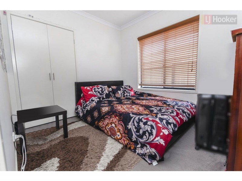 34 Cockatiel Circuit, Craigieburn VIC 3064