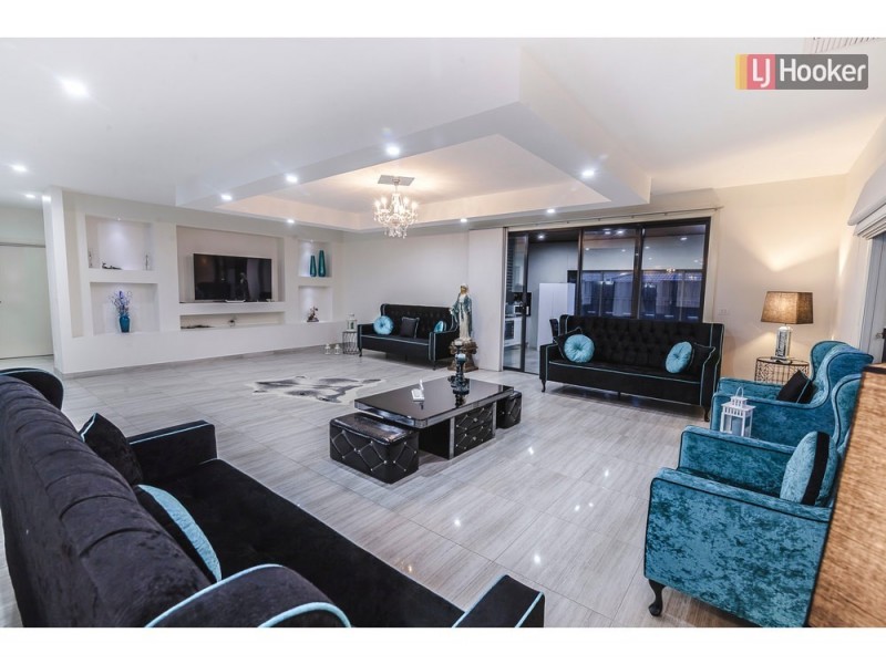 5 Recreation Street, Roxburgh Park VIC 3064