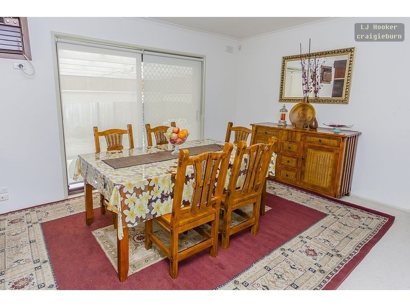 7 Selwyn Avenue, Craigieburn VIC 3064