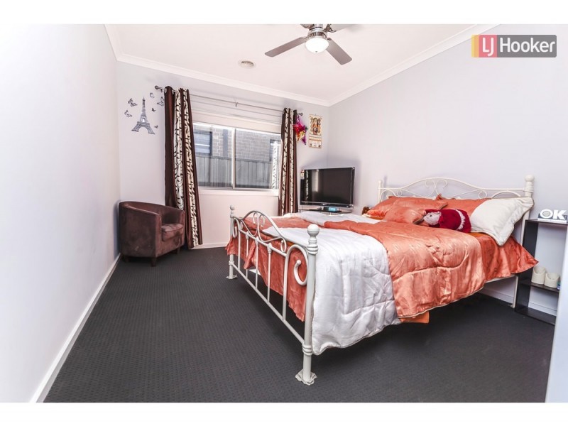 126 Wattletree Street, Craigieburn VIC 3064