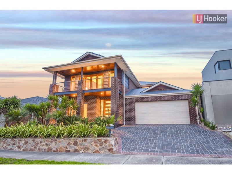 4 Lysterfield Drive, Greenvale VIC 3059