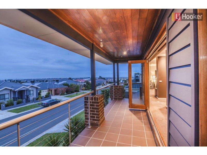 4 Lysterfield Drive, Greenvale VIC 3059