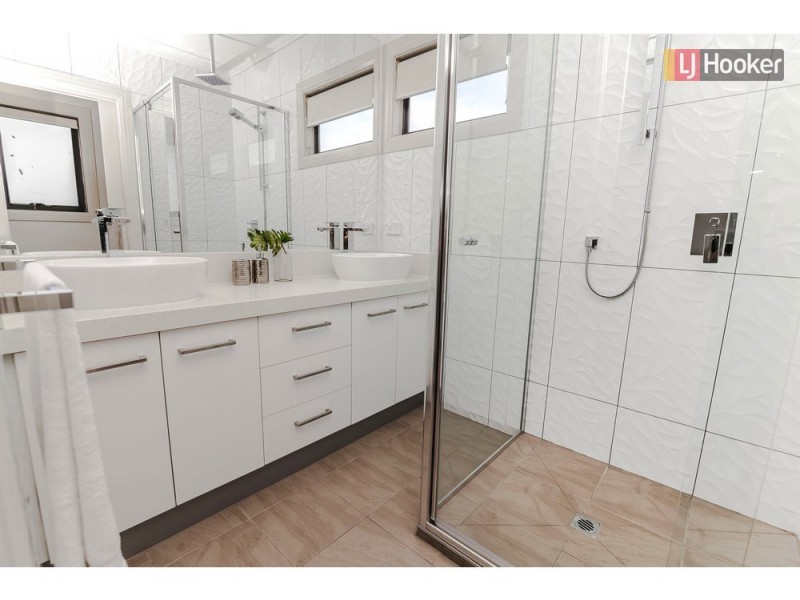 30A Frontier Avenue, Greenvale VIC 3059