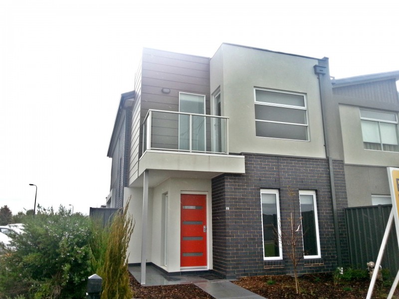 37 Kirkstead Grove, Craigieburn VIC 3064