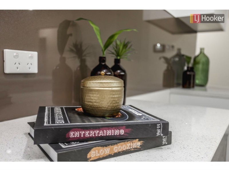 46 Peninsula Crescent, Craigieburn VIC 3064