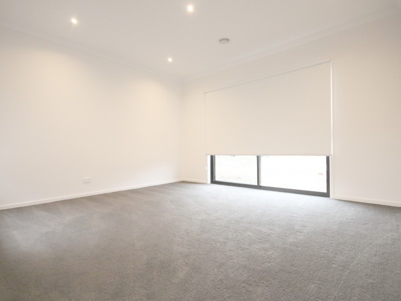 38 Delta Drive, Craigieburn VIC 3064